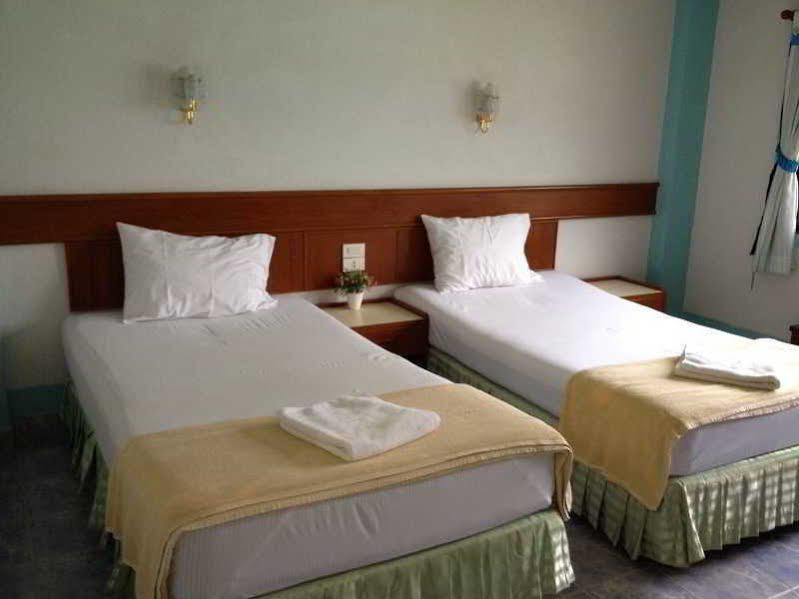 A Mansion Hotel Krabi town Exteriör bild